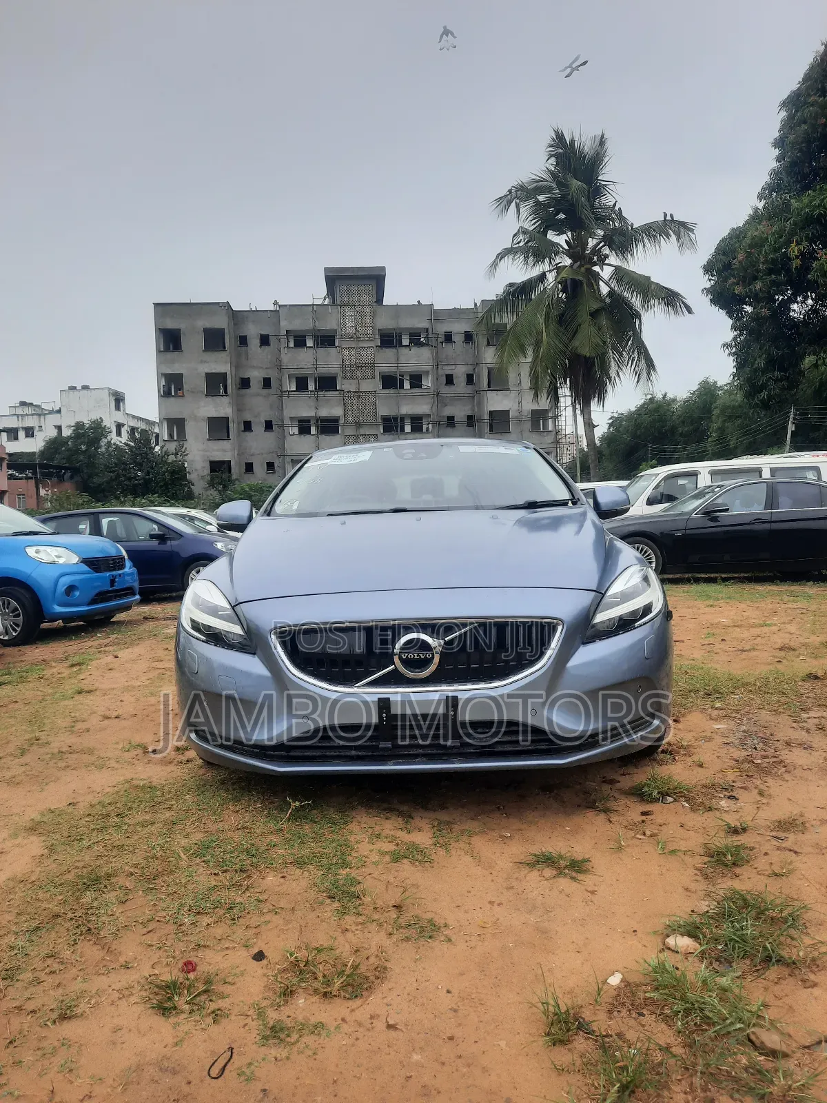 Volvo V40 2017 Blue