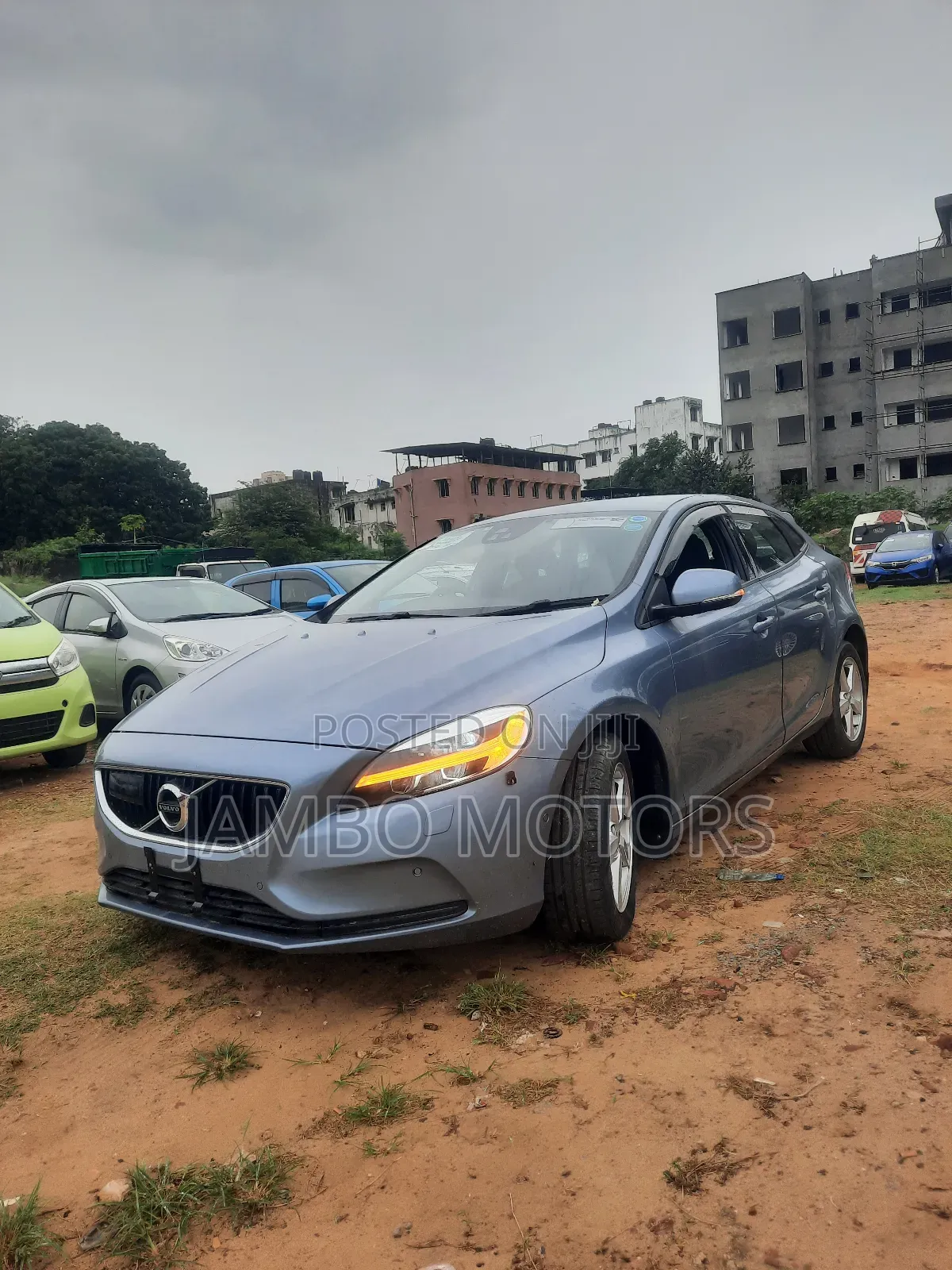 Volvo V40 2017 Blue