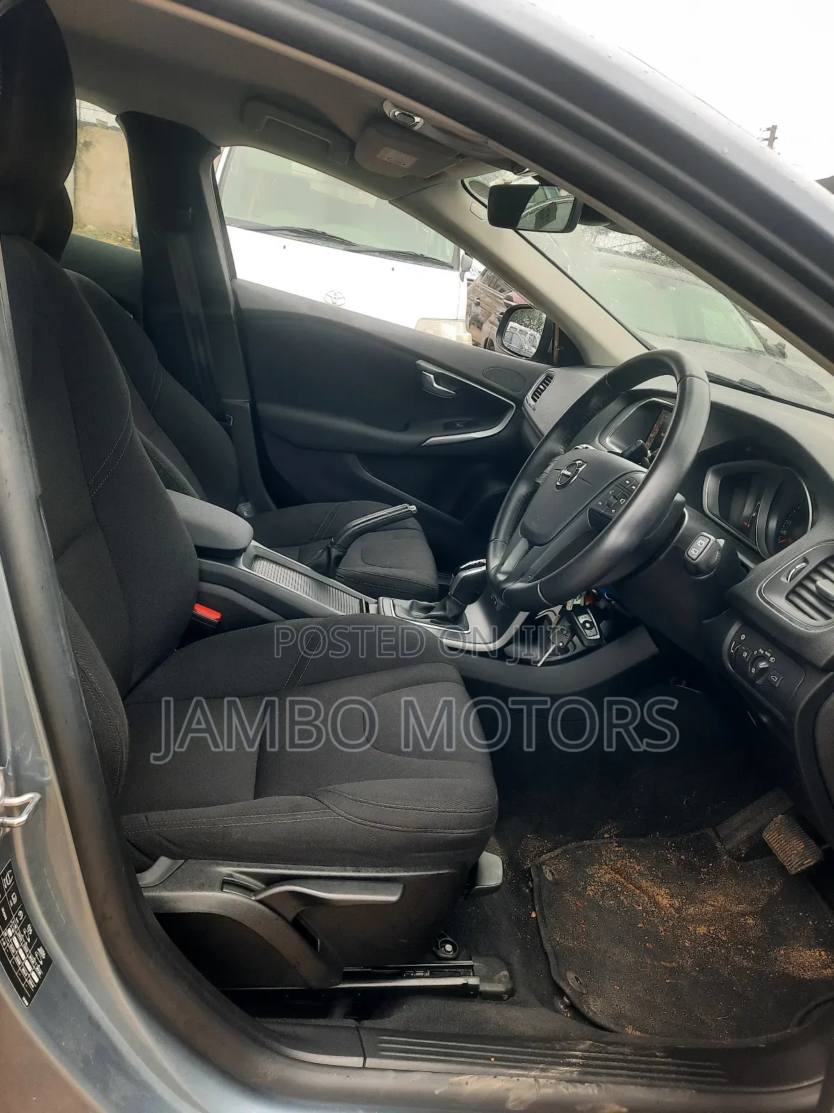 Volvo V40 2017 Blue