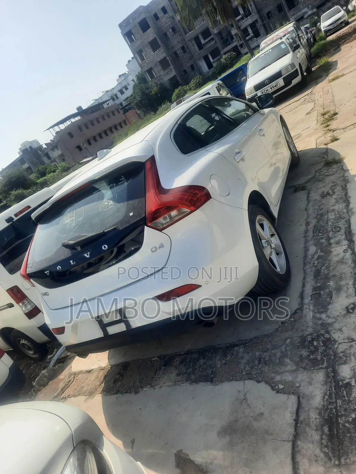 Volvo V40 2017 White