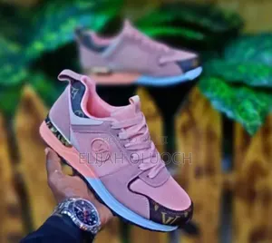 Louise Vuitton Sneakers