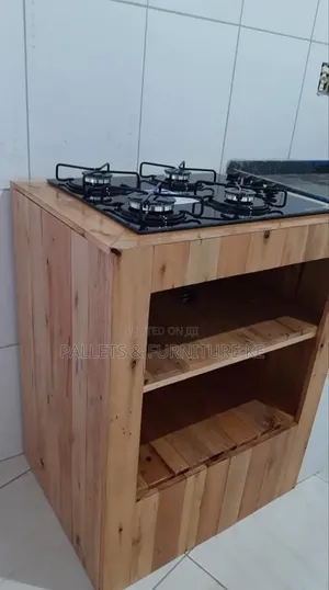 Pallet Kitchen Hub