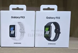 Samsung Fit 3 Brand New Sealed in a Shop