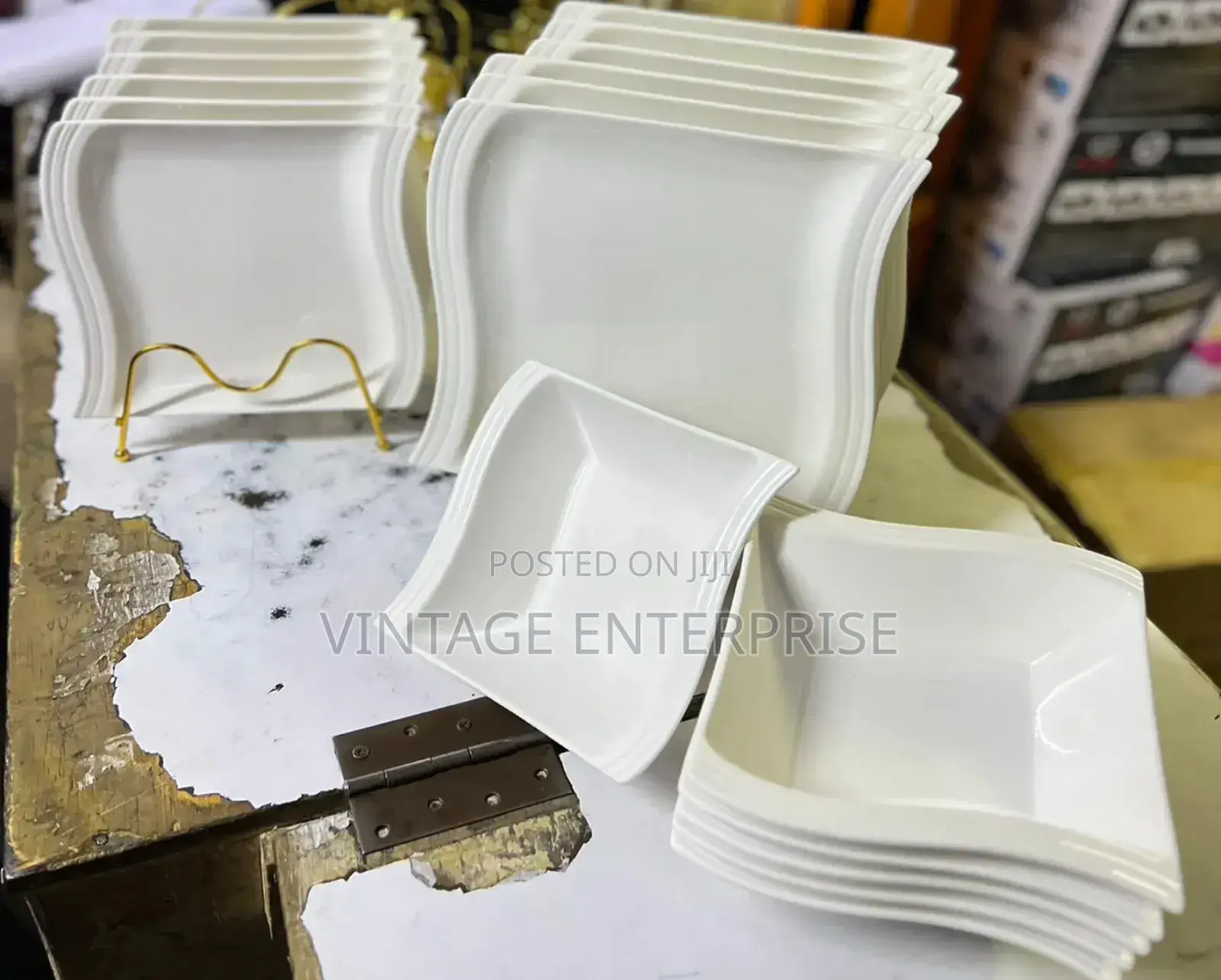 8pcs Novel Ceramic Dinner Set