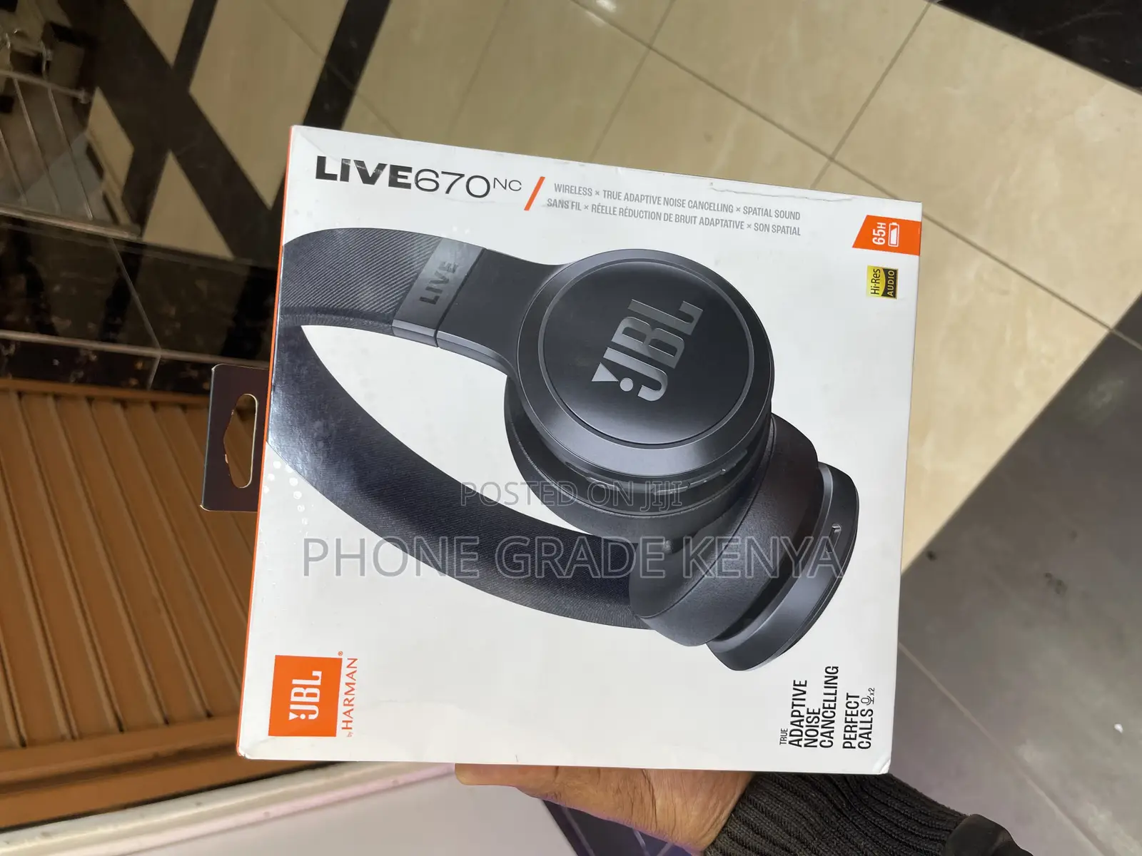 JBL Live 670nc