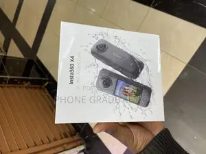 Insta360 X4