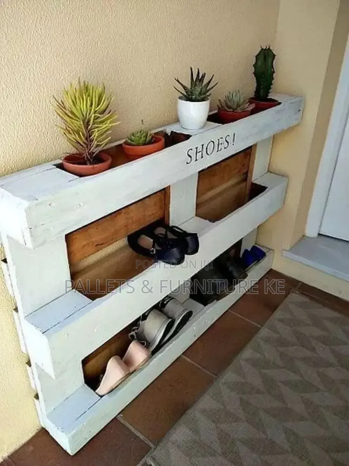 The Pallet Pedestal(In White)