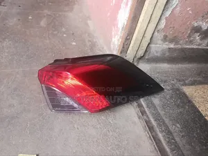 Toyota Rav 4 Backlight 2015