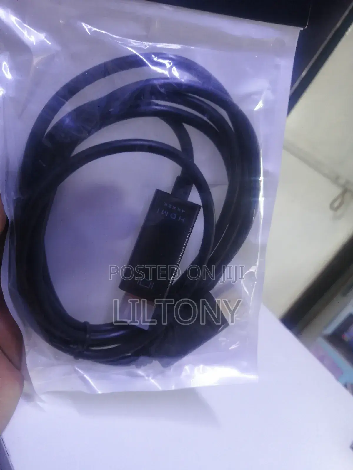Display Port to Hdmi Cable 1.5mtrs