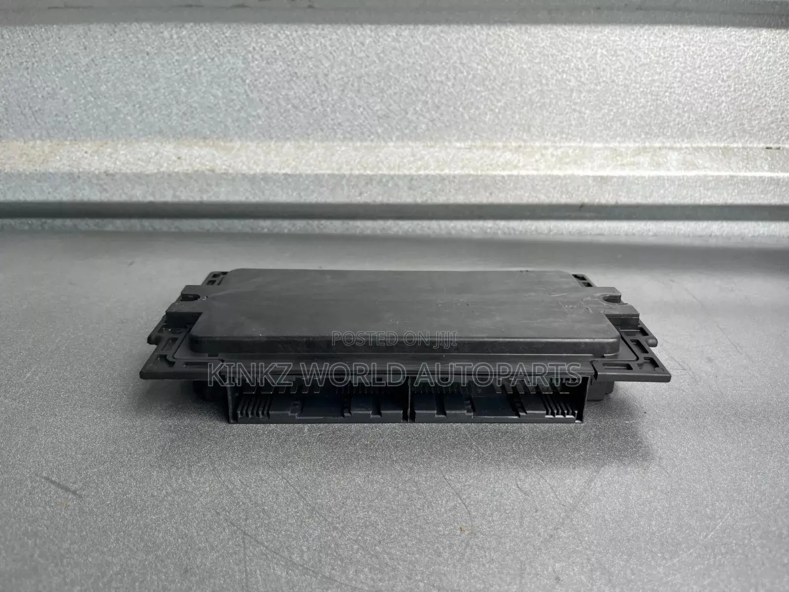 BMW X5 E70 Frm3r VDM Frm3 Light Control Module 2011-2013