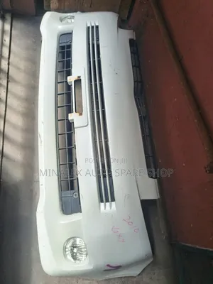 Voxy 2010 Model Front Bumper Complete With Grills Fogs