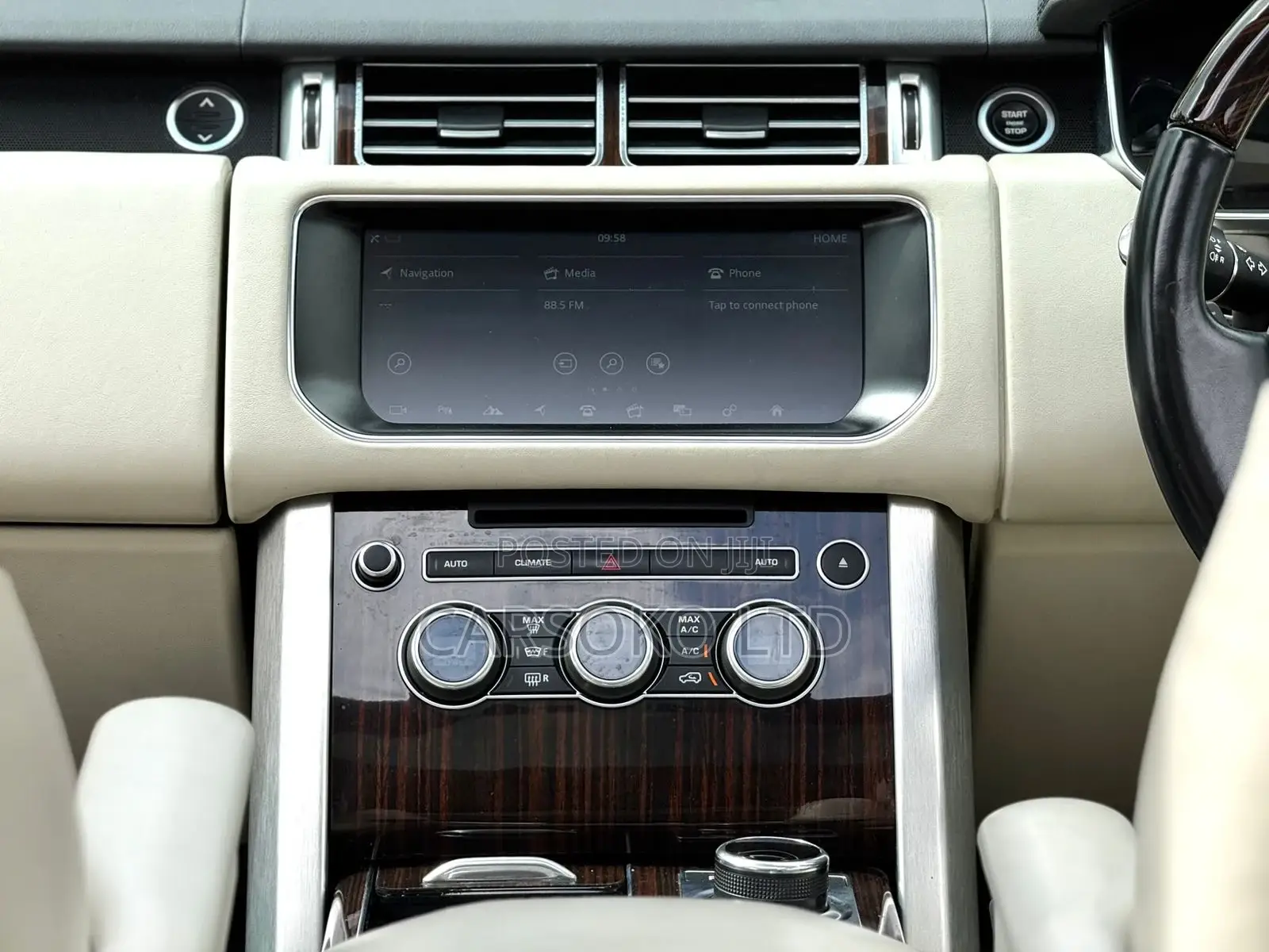 Land Rover Range Rover Vogue 2017 Black