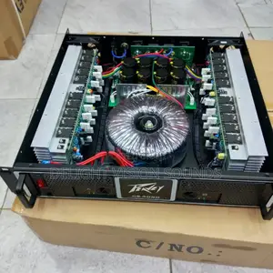 Peavey CS4080 Amplifier