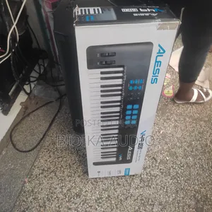 V49mkii Alesis Midi Keyboard