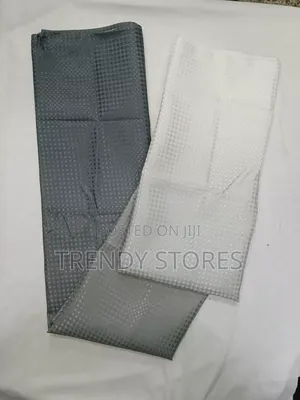 White Black Polyster Shower Curtains