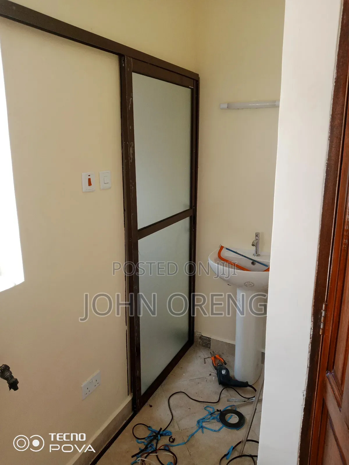 Aluminium Swing Doors