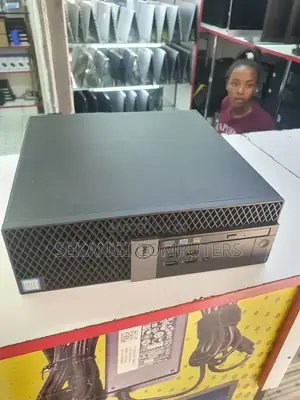 Desktop Computer Dell OptiPlex 7040 8GB Intel Core I7 HDD 500GB