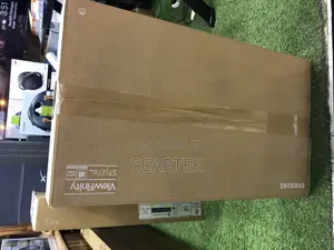 Samsung Viewfinity S7