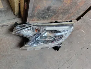 Note 2013 Zenon Headlight