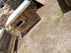 Kennel Houses