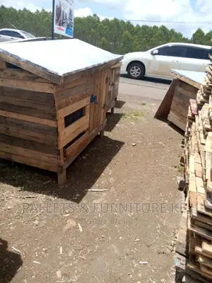 Kennel Houses