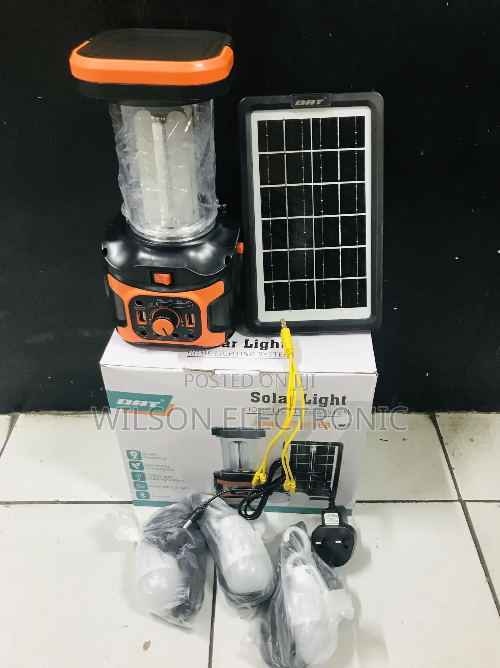 Dat Solar System 3 Bulbs/Fm Radio