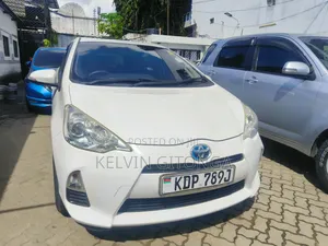 Toyota Aqua 2017 White