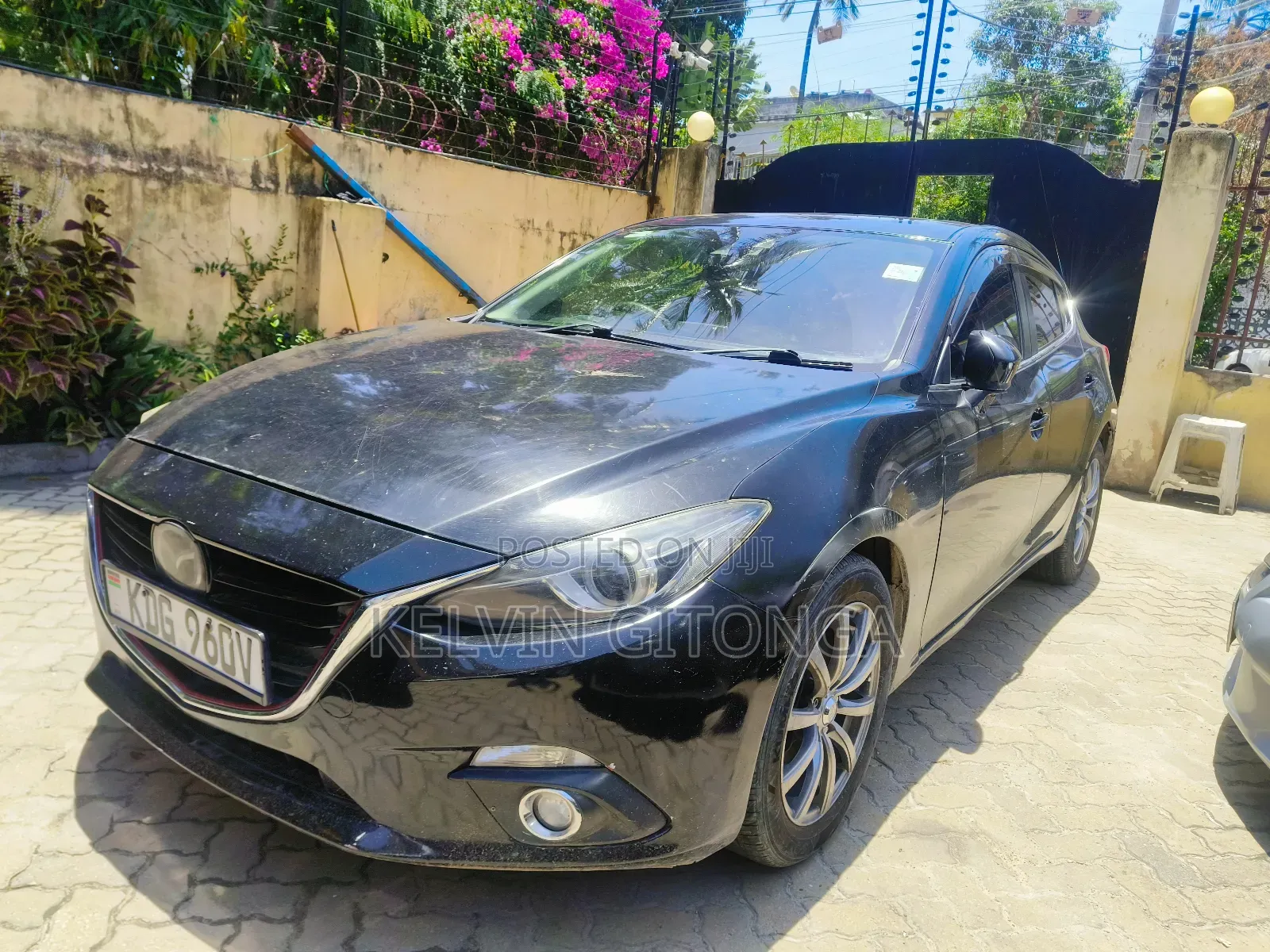 Mazda Axela SV Premium 2014 Black