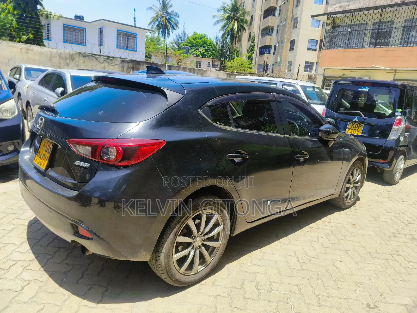 Mazda Axela SV Premium 2014 Black