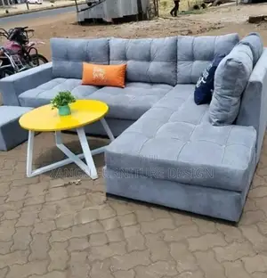 L-Shaped Sofas With Fiber and Spring Cushions