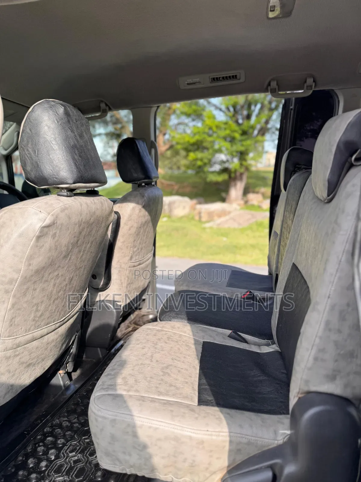 Toyota Voxy 2011 Grey