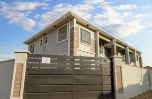 3bdrm Maisonette in Deliverance Rd/Dsq, Kitengela for sale