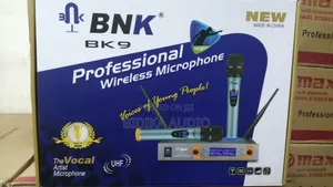 BNK BK9 Professional Wireless Microphone