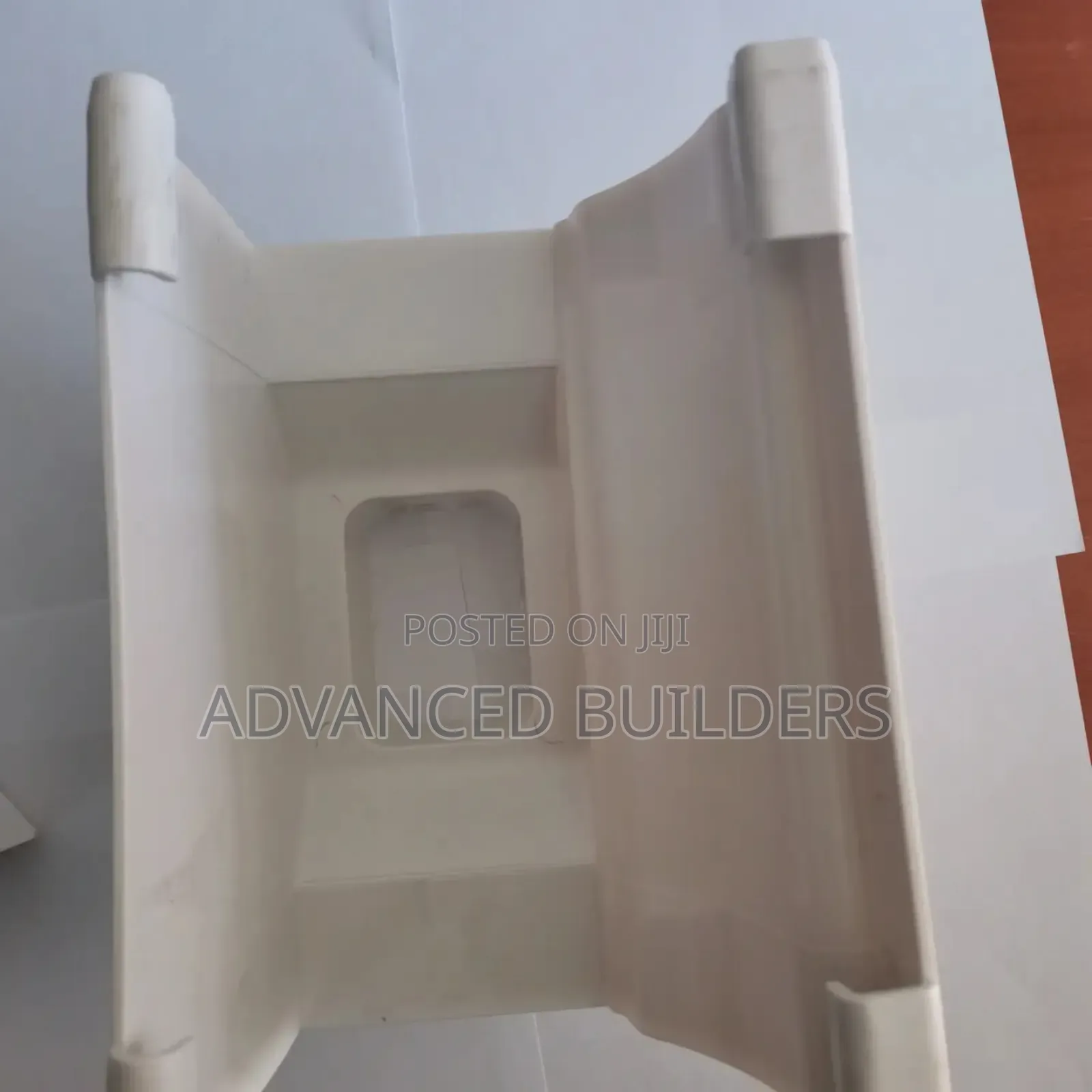 Gutter Dropper/Outlet Box Type