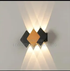 Warm White Wall Brackets Hr9