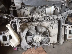 2005 Mazda Demio Radiator and Housing