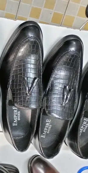 Empire Loafers Shoes Black