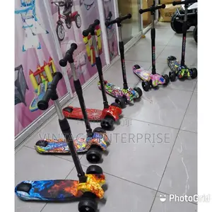 Kids Wide Wheeled Scooter