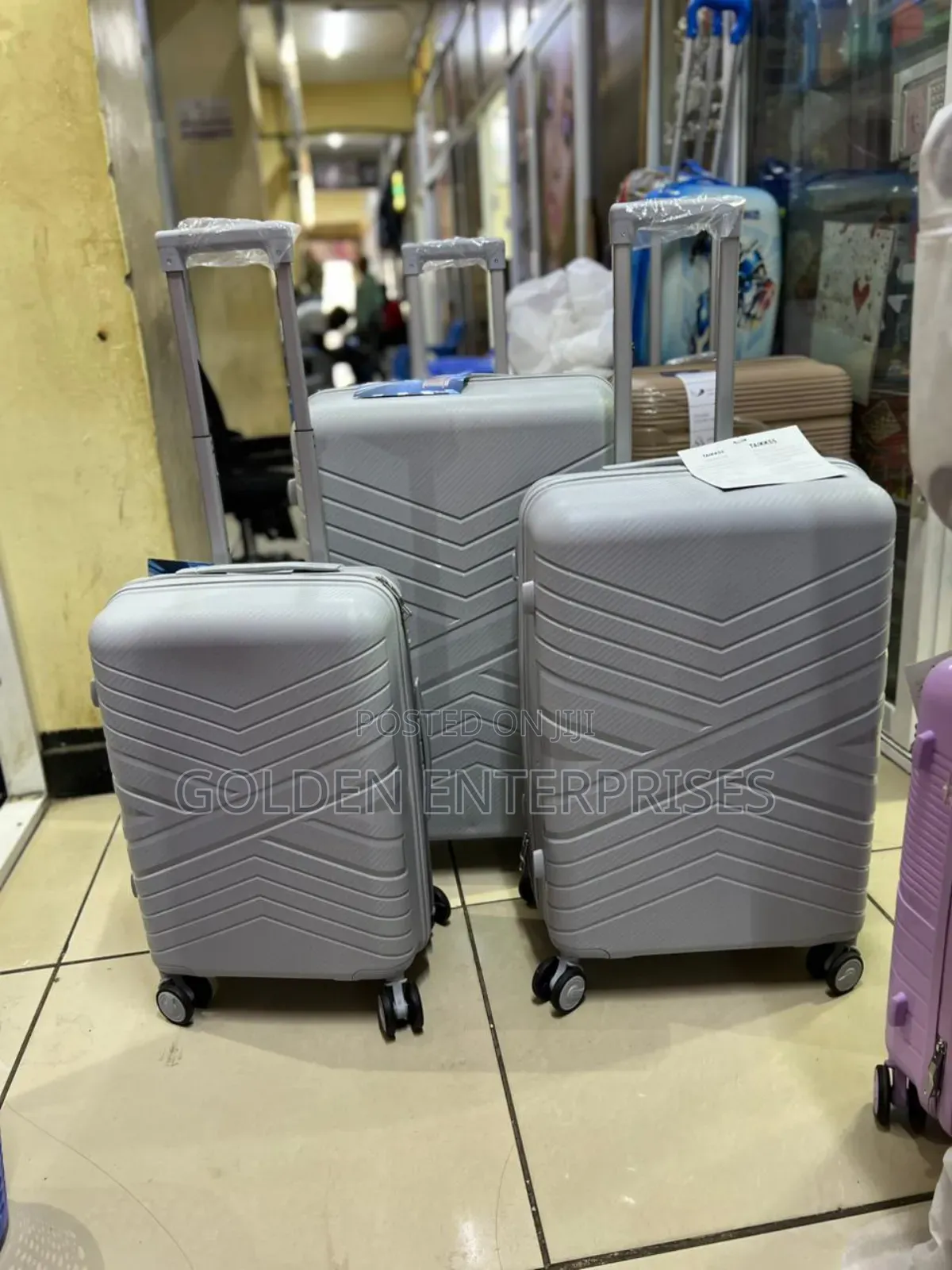 Grey Size 2 Unbreakable Rubber Suitcase 3in1