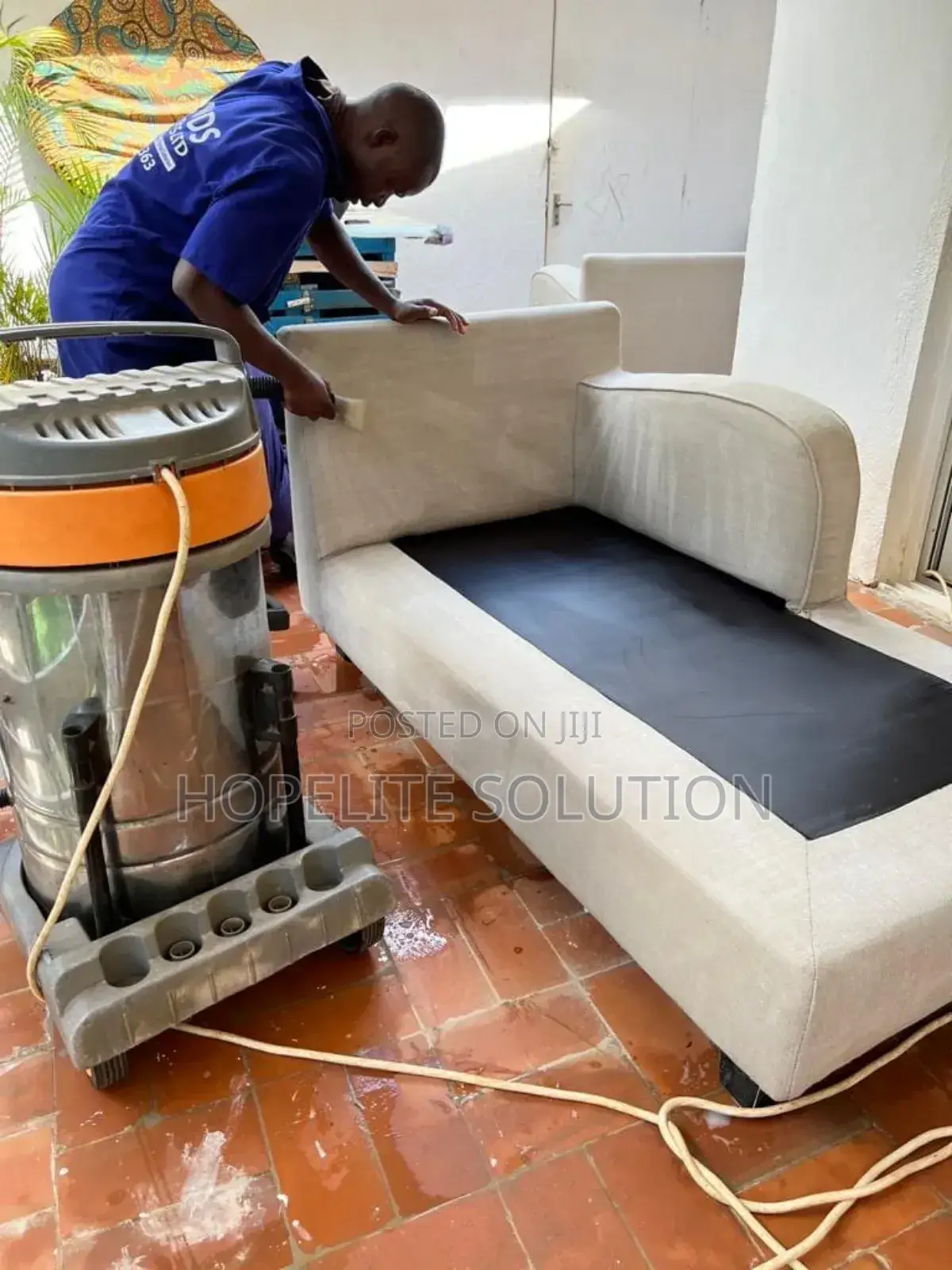 Accent Sofaset and Divan Sofaset Cleaning Services
