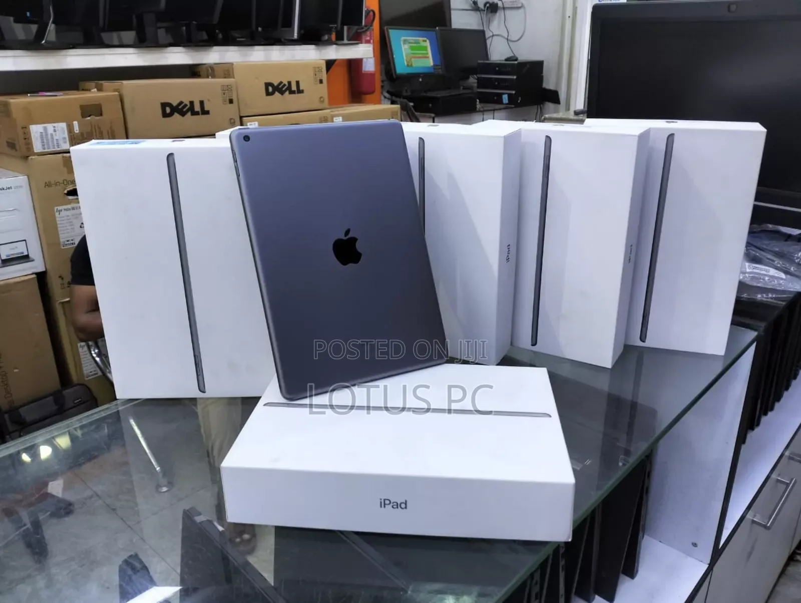 New Apple iPad 10.2 (2020) 32 GB Gray
