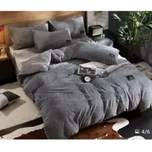 6 by 7 Velvet Duvet Plus 1 Bedsheet and 2 Pillowcase Sp9