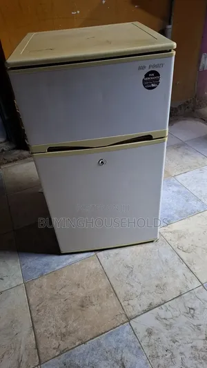 Hotpoint 90L Two Door Fridge