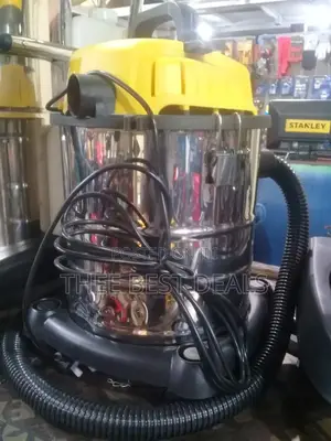 Vacuum Cleaner 20ltrs
