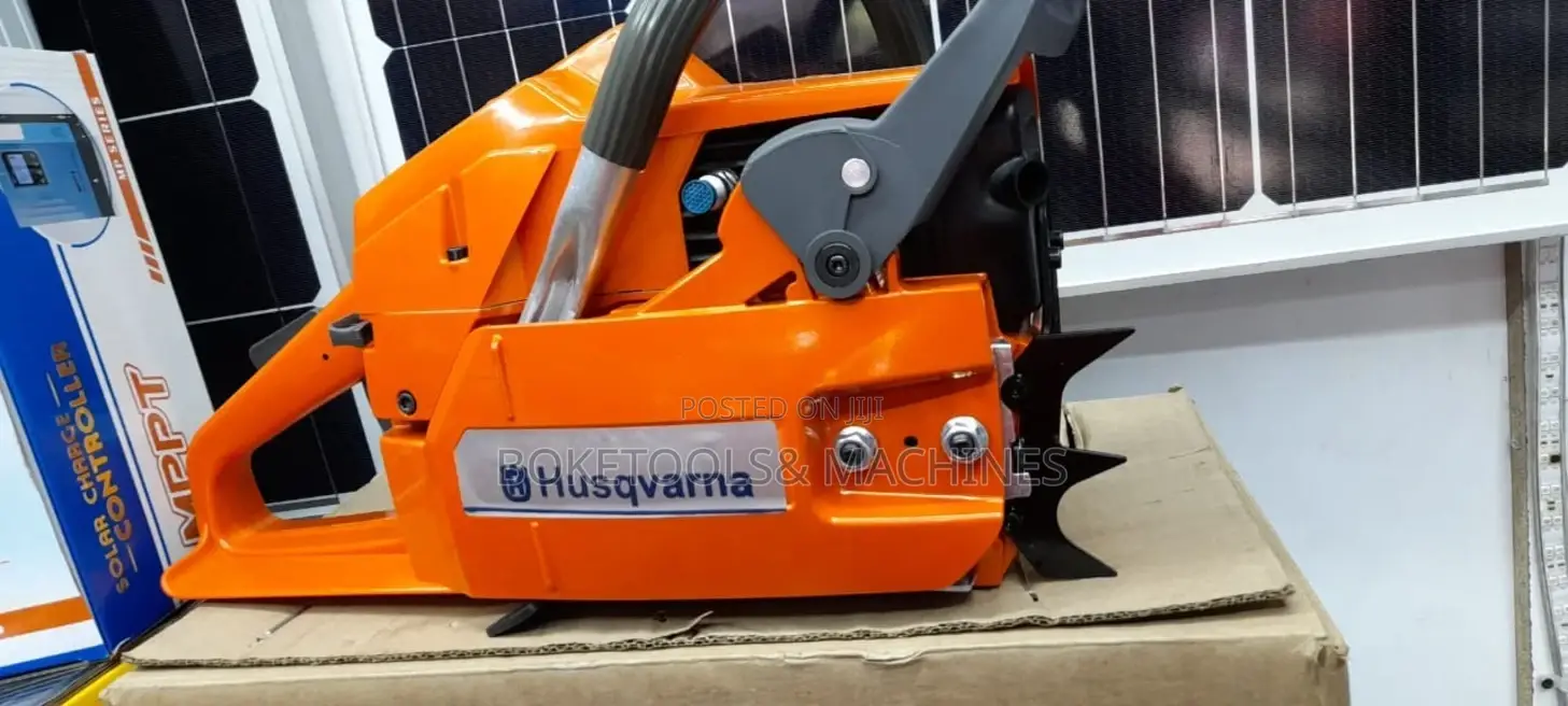 Original Husqvarna Powersaw 272xp