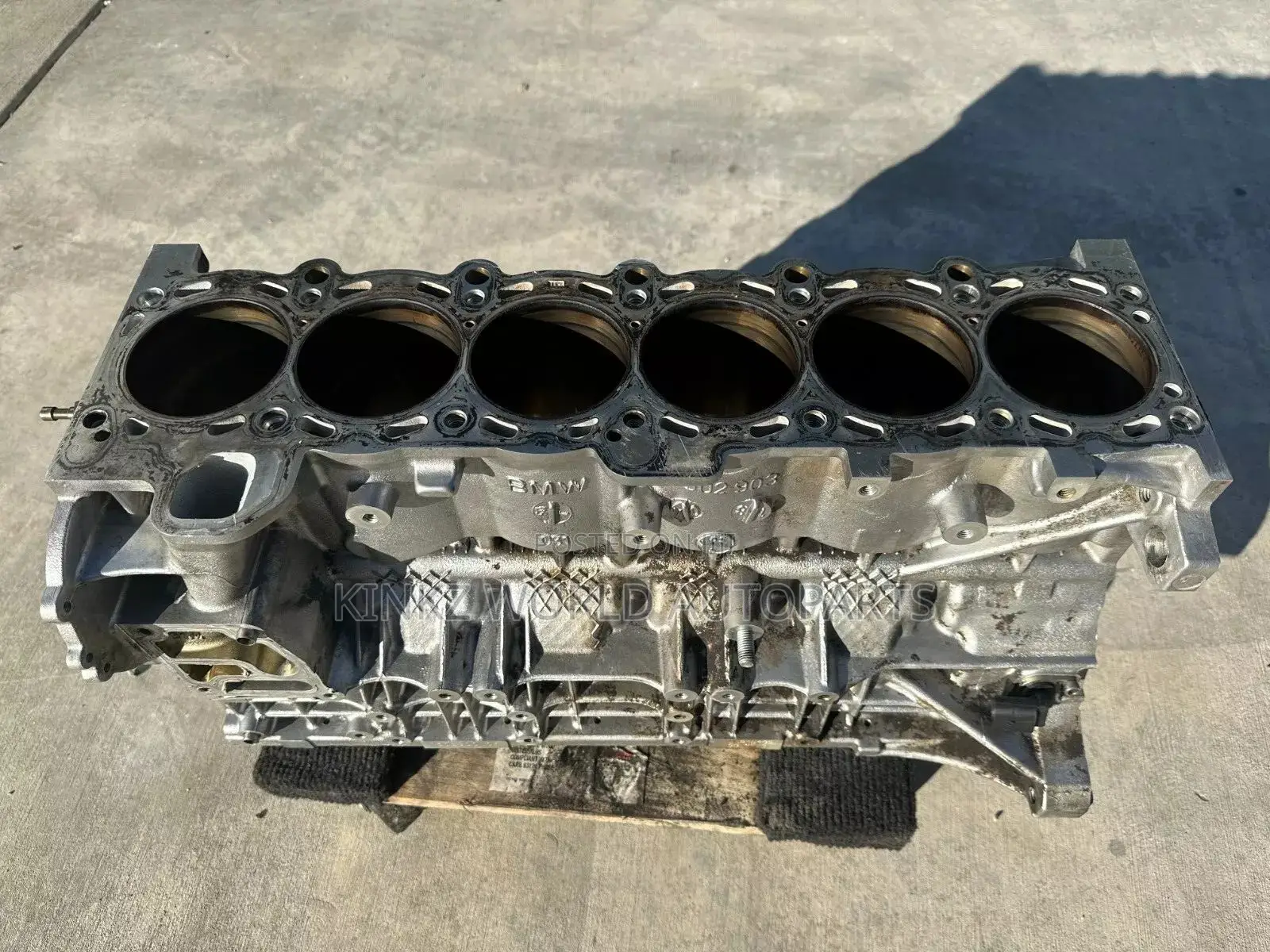 BMW E83 E53 X5 Engine Cylinder Block Housing M54 3.0L