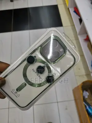 Apple iPhone 14 Pror Case With Magsafe
