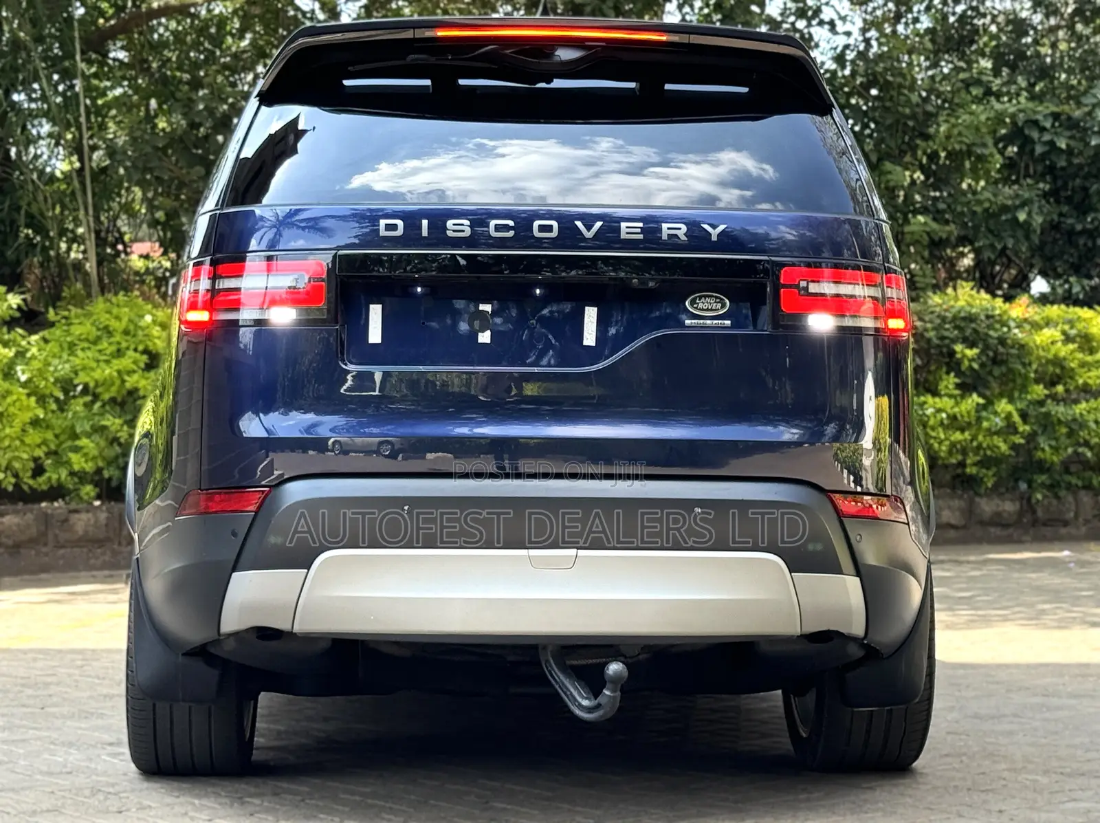 Land Rover Discovery 2017 Blue