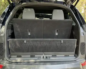 Land Rover Discovery 2017 Blue