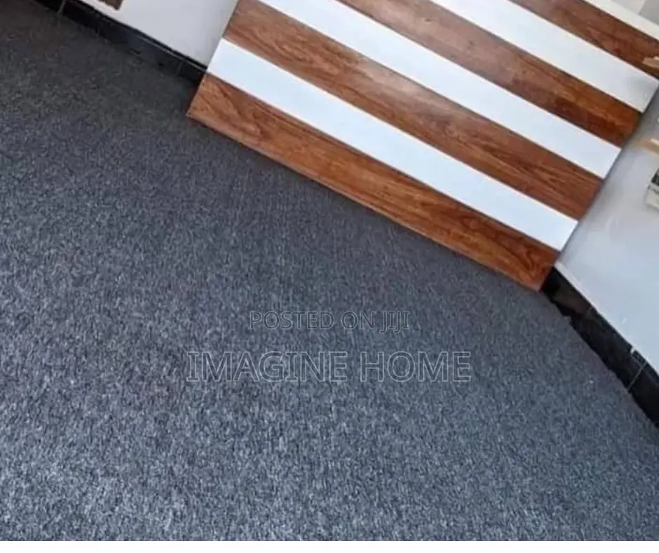 Grey Wall to Wall Nice Carpet